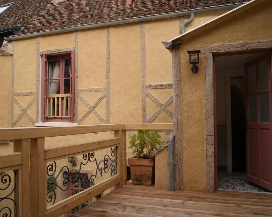 Au 9 Rue De La Paix, Maison D Elisabeth Villa Sancerre Exterior photo